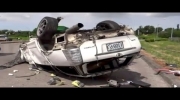 Car flips due to overspeed on interchange