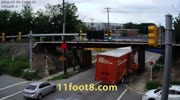 Retarded trucker smashes his cargo
