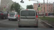 30 secs of life on russian road