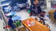 Car attacks fastfood