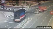 Small car smashed 10 times between to trucks