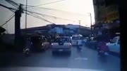 Scooter rider falls under the bus and gets crushed