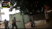 Cops shoot the suspect during arrest