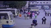 Man gets crushed between 2 buses