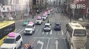 Chinese cop goes airbourne