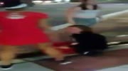 Several women beat up a couple of friends