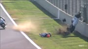 The spectacular crash of Gino Rea motorcycle at Magny Cours