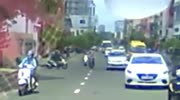 DRIVER DROPPED BY A CAR AND THEN BEATED BY ANOTHER MOTORCYCLE