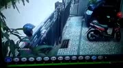 Thief kills shots at being thwarted by a motorcycle robbery