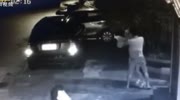 man attacks woman in street