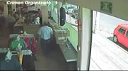 Robber kills a security guard