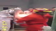Extraction of an iron rod that impaled a worker