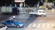 Driver hits a group of pedestrians on the roadside