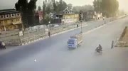 Speeding truck leaves no chances for a rider