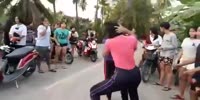 Thai girls perform rather violent fight