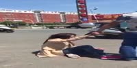 Man is mad at his drunk GF
