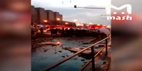 Gravel truck overturns burying alive innocent driver