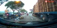 Scratching the face on asphalt
