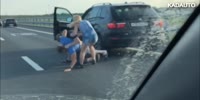 Russian road rage fist fight