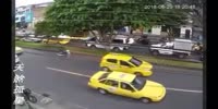 Tree falls on motorcyclists crushing the van by the way