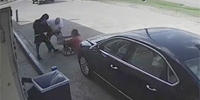 [TEXAS] Woman Fights off 2 Guys Over $75,000
