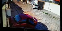 Quick carjacking CCTV