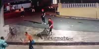 Man attacked by machete wielding thugs