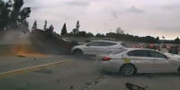 Spectacular crash with upside down car!