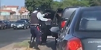 Venezuela: Cop Opens Door, Instantly Shot