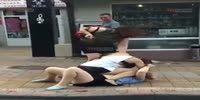 Drunk Russian ladies fight on resort