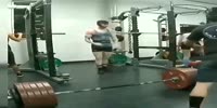 Weight lifters faint compilation