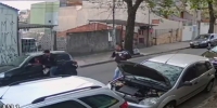 Police shoot carjackers killing one of them