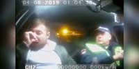 Drunk driver eats driving license