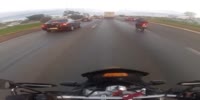 motorcyclist lost his head (R)