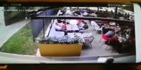 MMA FIGHTER STABBED IN NOVI SAD IN BROAD DAYLIGHT