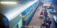 OOPS: Dude Falls Between Train and Platform