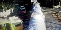 Train removes tanker truck off the way in Veracruz, MX