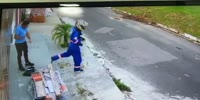 Man gets robbed at shotgun point
