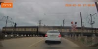 Couple dies when train hits their car