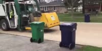 Garbage truck suddenly catch fire!