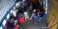 Instant Karma for Attempted Garage Theft