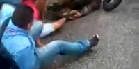 Angry motor taxi driver attacks pathetic robber