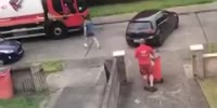 UK: Angry Man Attacks Garbage Collectors For No Reason