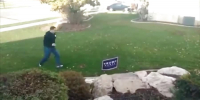 TRUMP SUPPORTER BOOBY TRAPS SIGN
