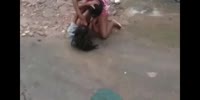 Slum Girls Fighting