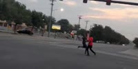 Quick Knife Fight Ends With Tripple Stabbing In Detroit