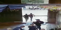 KNIFEMAN GETS DROPPED BY COPS