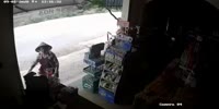 Drunk Man Attacks The Truck, Then Kills Himself