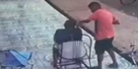 Scared Woman Gives Her Chain To Knife Wielding Thief