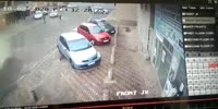 White Male Gets Robbed By Black Gang In South Africa